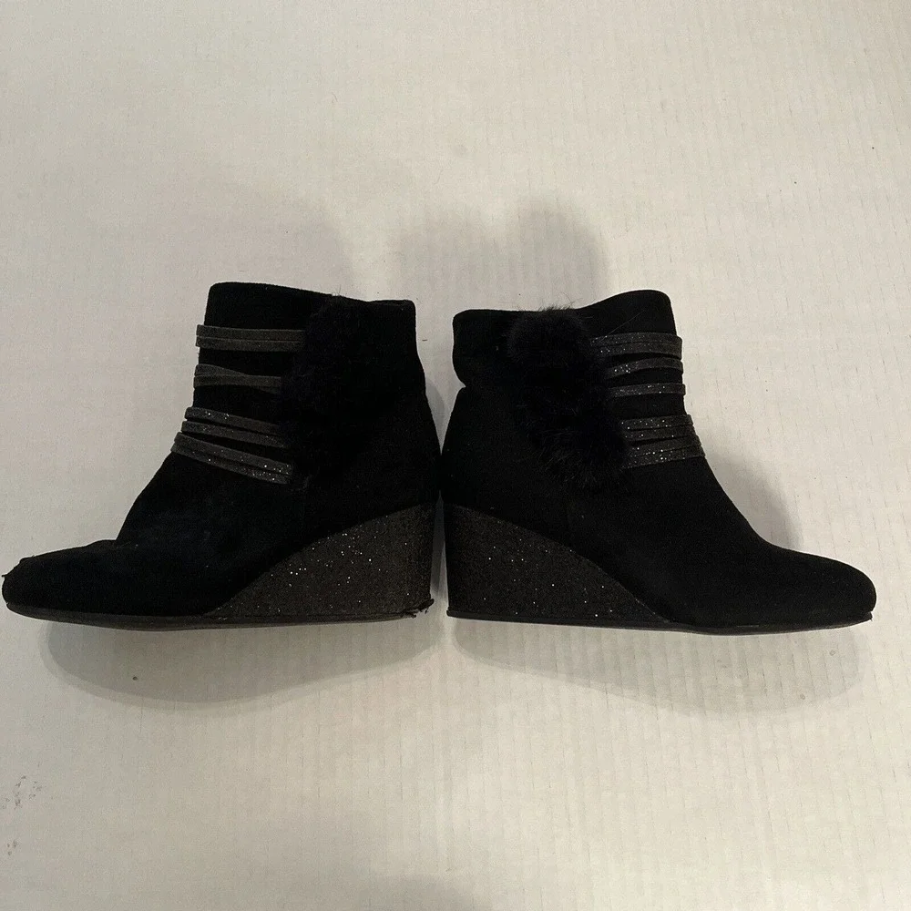 Girls Simply Styled Tansy Dress Boots Size 2M Black Suede